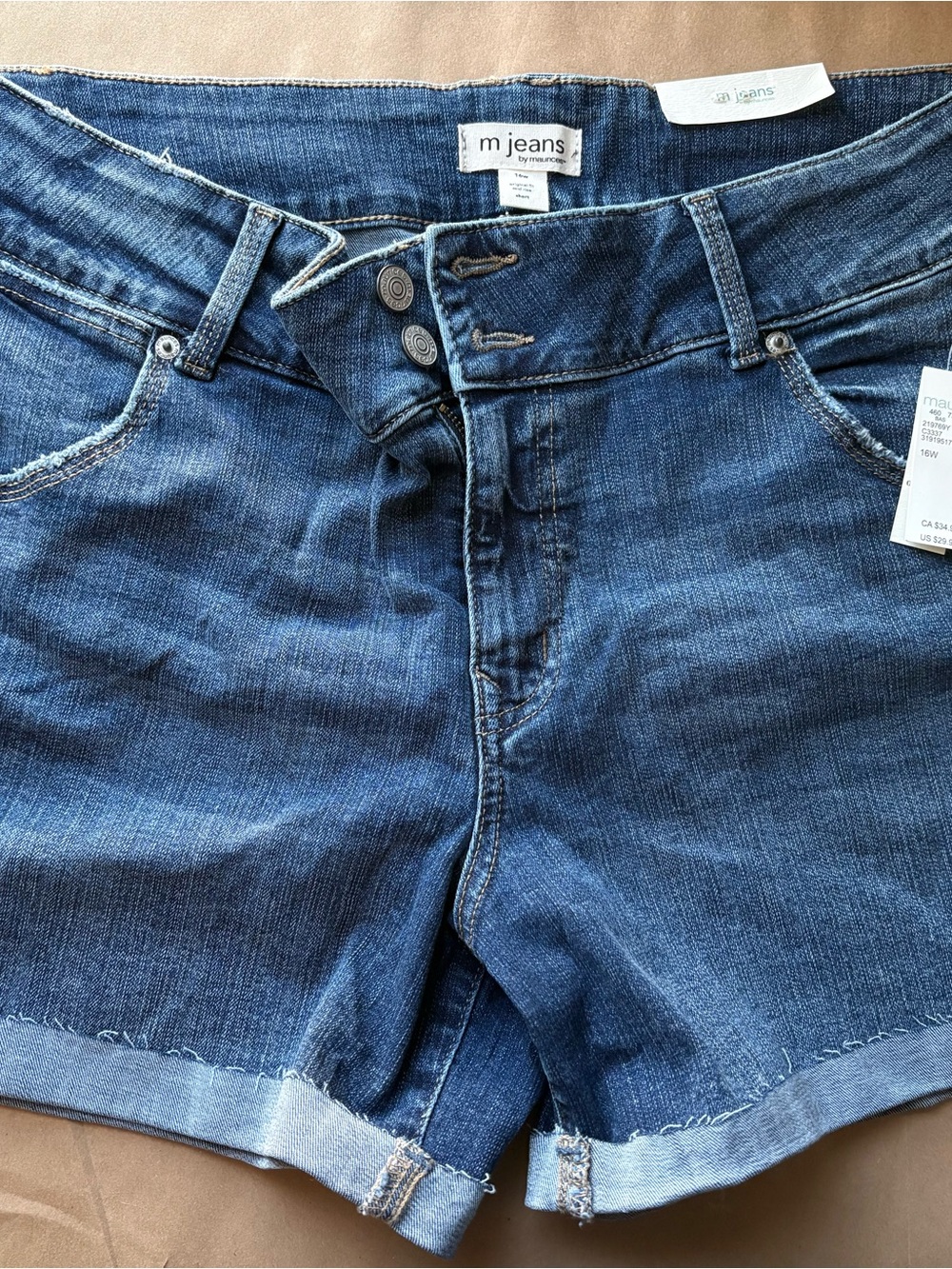 m jeans by maurices Classic 5" Short 16W Mid Rise Original Fit Stretch Blue